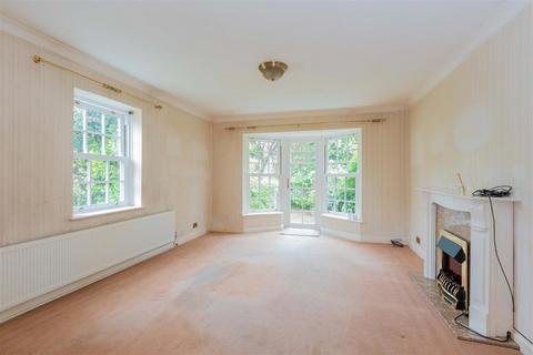 2 bedroom end of terrace house for sale, Hill Lands, Reading RG10