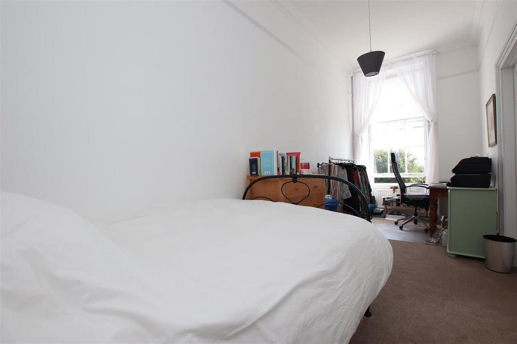 Bedroom two (3).JPG