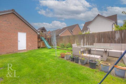 4 bedroom detached house for sale, Sand Martin Close, East Leake, Loughborough