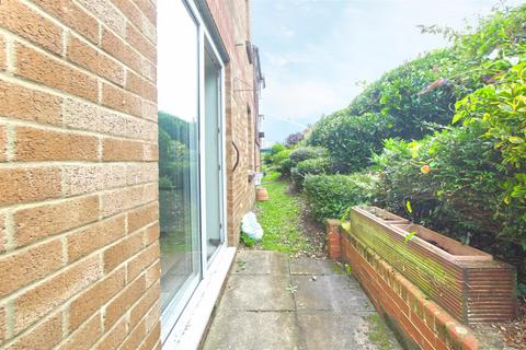 1 bedroom retirement property for sale, Collett Road, Ware (Over 60's)