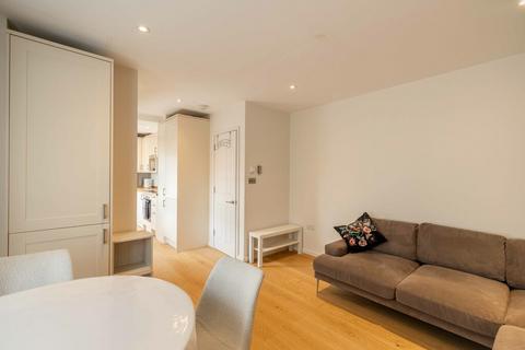 1 bedroom apartment to rent, Hillbrook House, Fulham, SW6