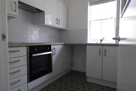 1 bedroom flat to rent, Flat 8 East Hill , St. Austell