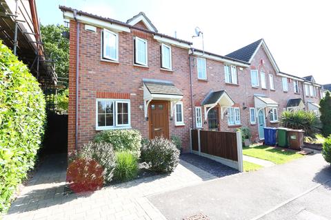 3 bedroom end of terrace house for sale, Victory Close, Chafford Hundred