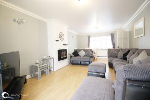 4 bedroom semi-detached house for sale, Yoakley Square, Margate