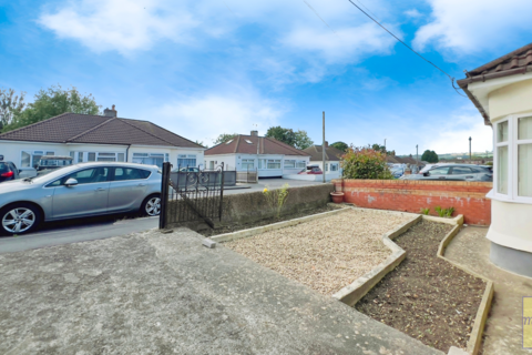 2 bedroom semi-detached bungalow for sale, Petherton Gardens, Hengrove, Bristol, BS14 9BS