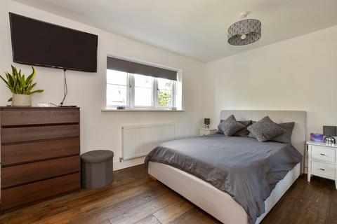 9a Sunnyside Road, Epping, CM16 4JP