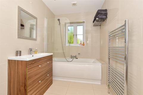 9a Sunnyside Road, Epping, CM16 4JP