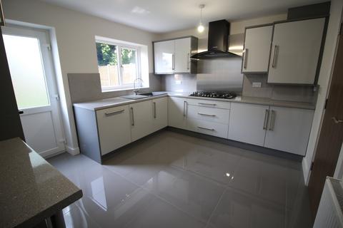 5 bedroom semi-detached house for sale, Walker Road, Manchester, M9