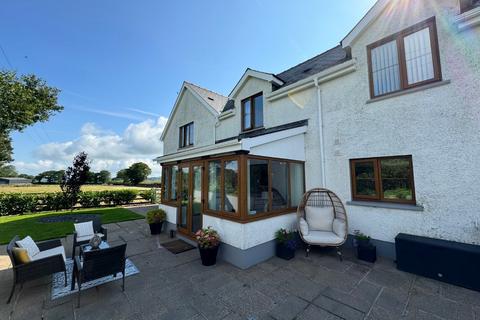 undefined, Llwyndrain, Llanfyrnach, SA35