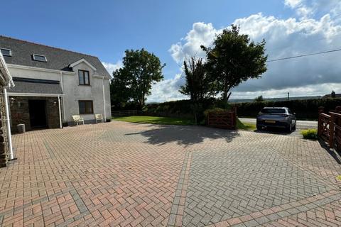 undefined, Llwyndrain, Llanfyrnach, SA35