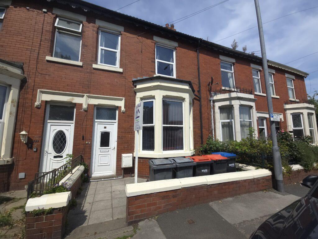 Lancaster Road, Poulton le Fylde FY6 1 bed property for sale £174,950