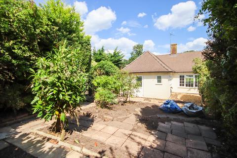 1 bedroom semi-detached bungalow for sale, Hill Farm Road, Taplow, Maidenhead