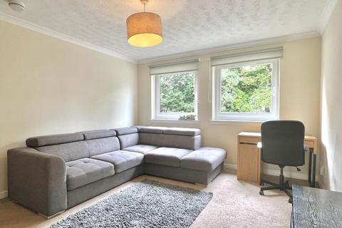 2 bedroom flat to rent, West Winnelstrae, Fettes, Edinburgh, EH5