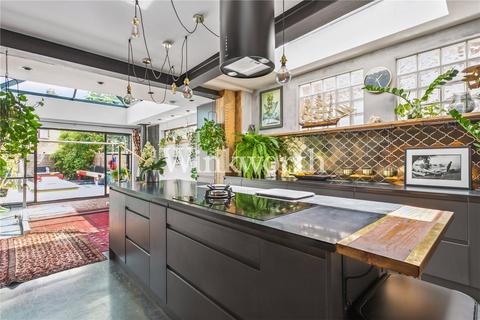 4 bedroom terraced house for sale, Morrison Avenue, London, N17