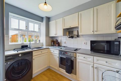 2 bedroom flat for sale, Massingberd Way, Tooting Bec