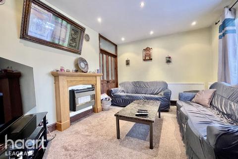 5 bedroom end of terrace house for sale, Ramsey Close, Luton