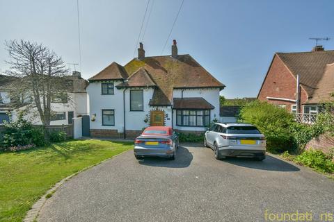 3 bedroom detached house for sale, De la Warr Road, Bexhill-on-Sea, TN40