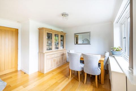 3 Beech Close, Blindley Heath, Lingfield, RH7 6JE