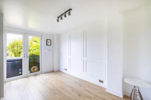3 Beech Close, Blindley Heath, Lingfield, RH7 6JE