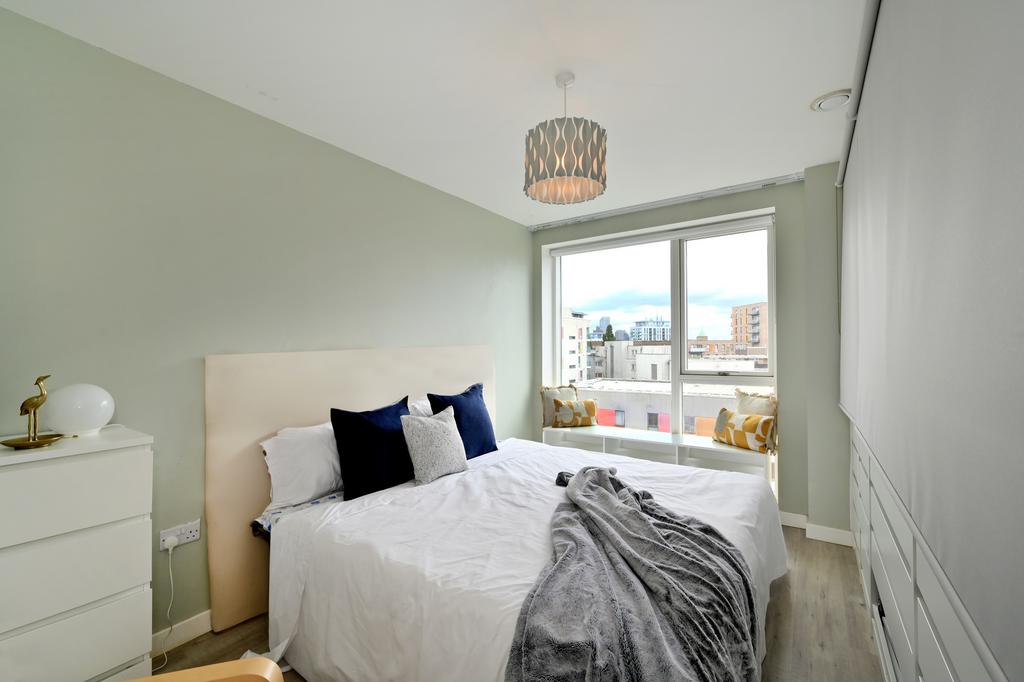 Headboard Image - Thomas Road.jpeg
