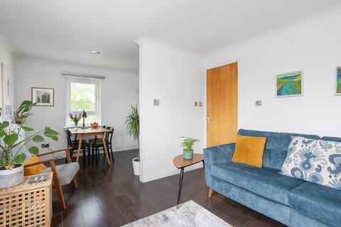 2 bedroom flat for sale, 46/2 The Paddockholm, Corstorphine, Edinburgh, EH12 7XP