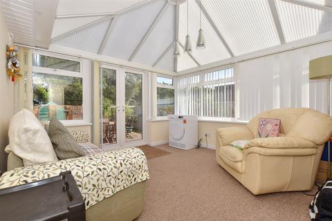 2 bedroom detached bungalow for sale, Goldings Way, Freshwater, Isle of Wight