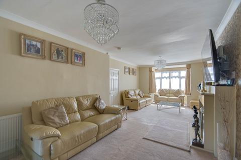 4 bedroom semi-detached house for sale, Bristol Road South, Northfield, Birmingham, West Midlands, B31