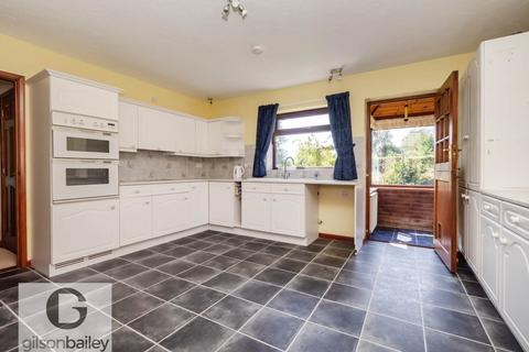 3 bedroom detached bungalow for sale, The Green, Norwich NR13