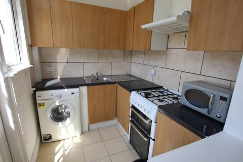 1 bedroom terraced house to rent, St. Fillans Road, London SE6