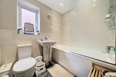 51 Garrett Drive, Shinfield, Reading, RG2 9LD