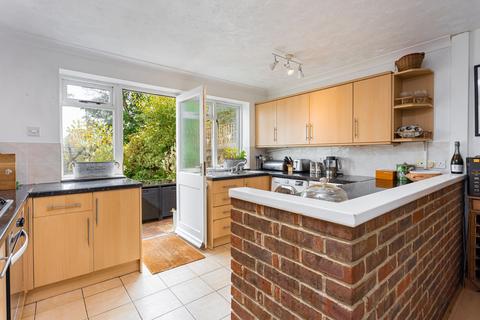 20 Hatch End, Forest Row, RH18 5DU
