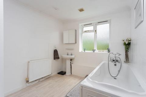 20 Hatch End, Forest Row, RH18 5DU