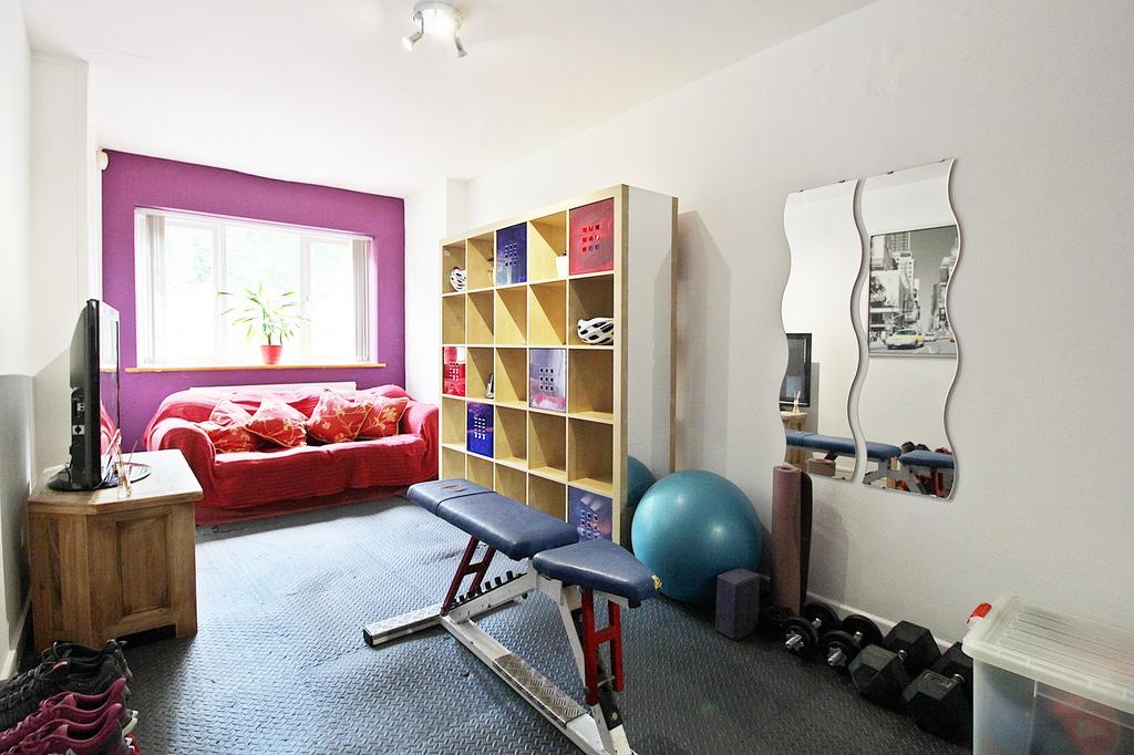 Gym/Sitting Room