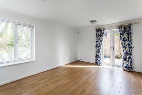 2 bedroom bungalow for sale, Beechwood Park, Leatherhead, Surrey, KT22