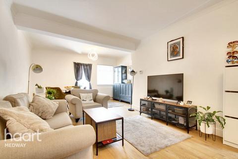 2 bedroom terraced house for sale, Cottall Avenue, Chatham