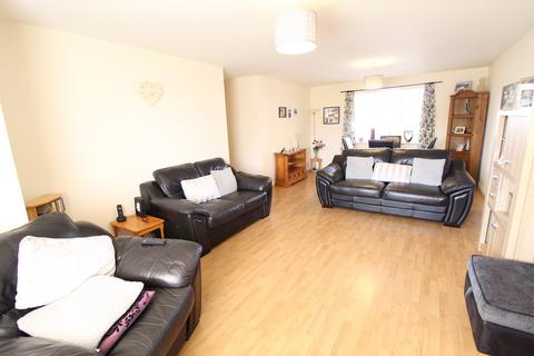 2 bedroom flat to rent, Blakenall, WALSALL WS3