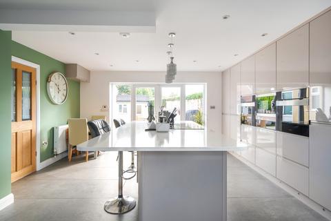 51 Bell Road, Coalpit Heath, Bristol, BS36 2SE
