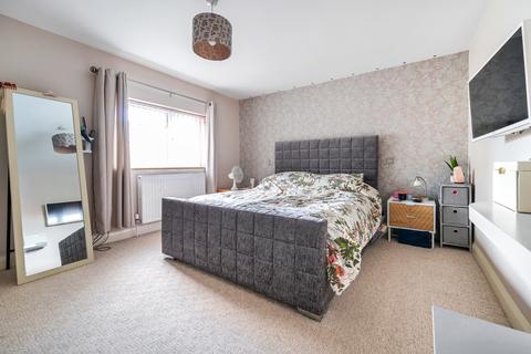51 Bell Road, Coalpit Heath, Bristol, BS36 2SE