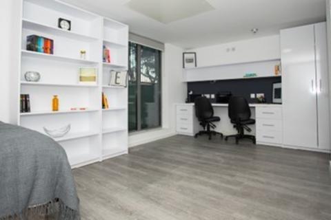 Office to rent, Popes Lane, Ealing