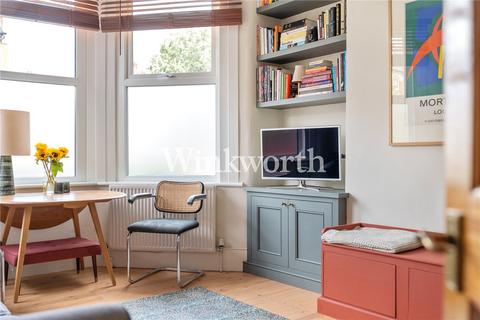 2 bedroom apartment for sale, Keston Road, London, N17