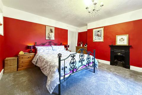 1 bedroom apartment for sale, South Terrace, Littlehampton, West Sussex