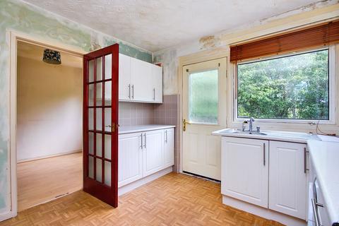 16 Eskvale Drive, Penicuik, EH26 8JH