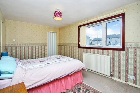 16 Eskvale Drive, Penicuik, EH26 8JH