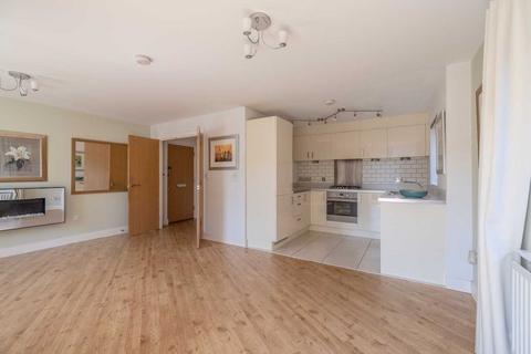 2 bedroom apartment for sale, High Street, Iver SL0