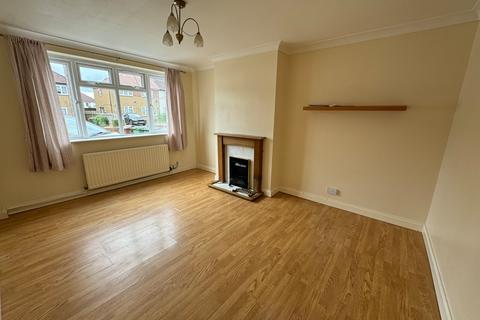 3 bedroom end of terrace house to rent, Craigweil Drive, Stanmore, HA7