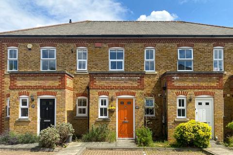 2 bedroom terraced house for sale, Lullingstone Lane, Hither Green, London, SE13