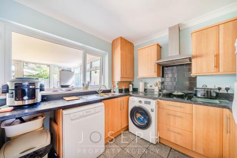 3 bedroom semi-detached house for sale, Ramsgate Drive, Ipswich, IP3