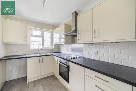 2 bedroom flat to rent, Goring Road, Goring-By-Sea, Worthing, West Sussex, BN12