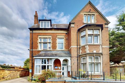 Rockingham Road - Guest house for sale