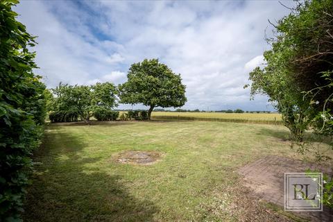 2 bedroom detached house for sale, Bentley Road, Little Bentley , Manningtree, CO7